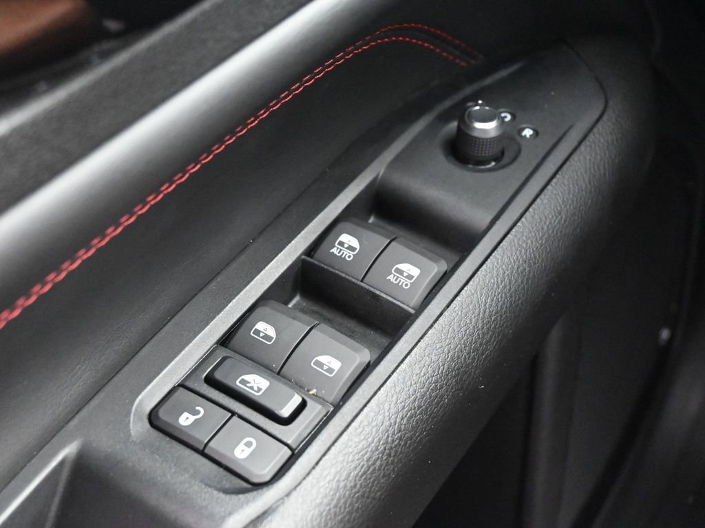 Used 2022 Jeep Compass Trailhawk w/ Trailhawk Elite Group image 15