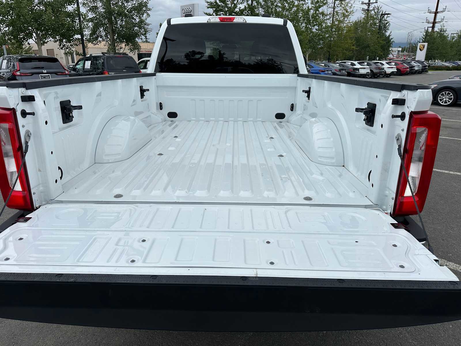 Used 2023 Ford F350 XLT image 14