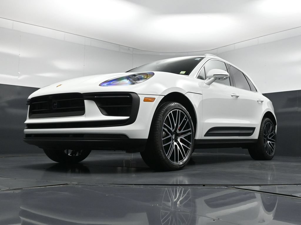 New 2026 Porsche Macan S AWD/4WD image 22