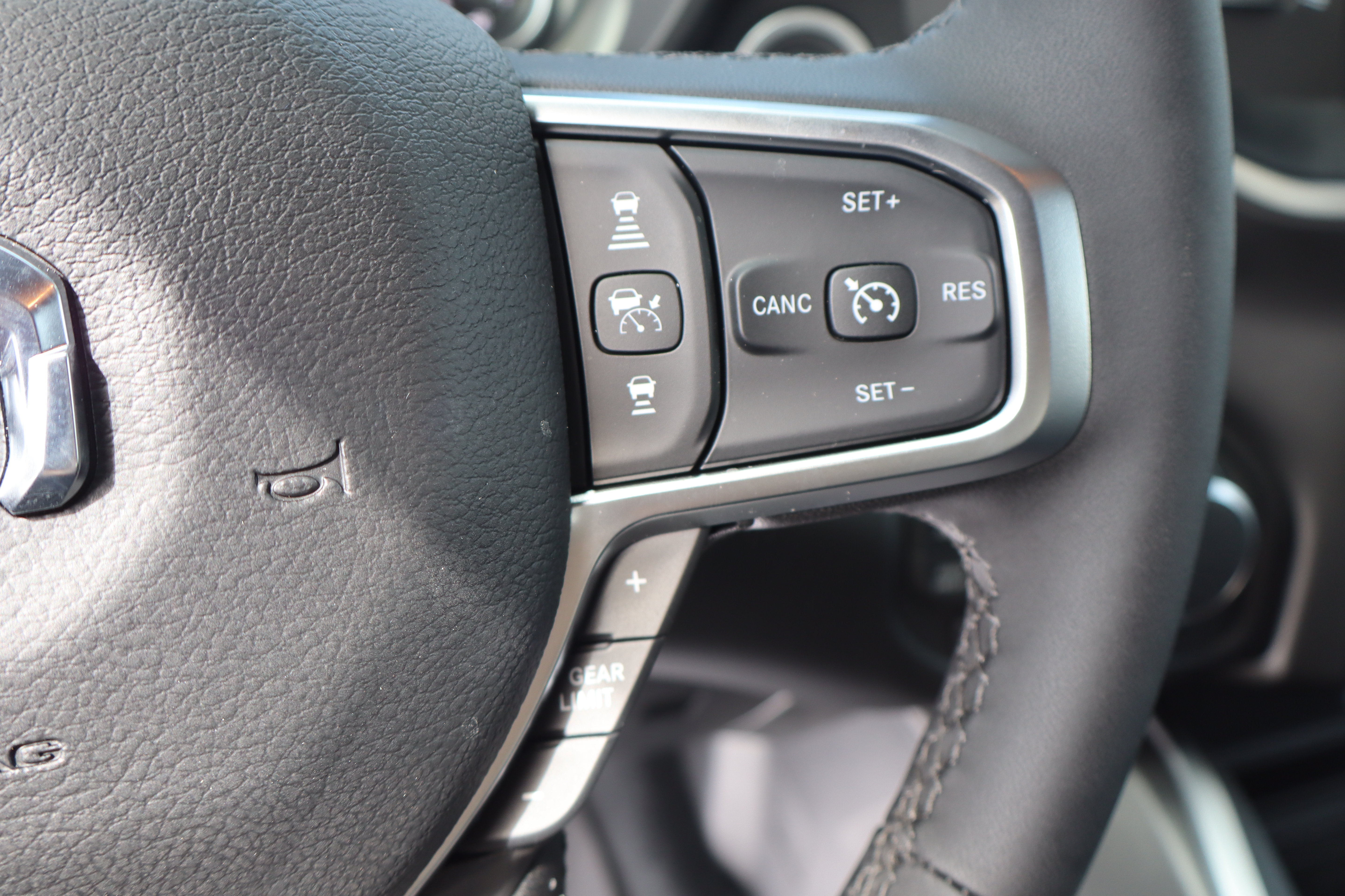 Used 2026 RAM 1500 Big Horn w/ Night Edition AWD/4WD image 17