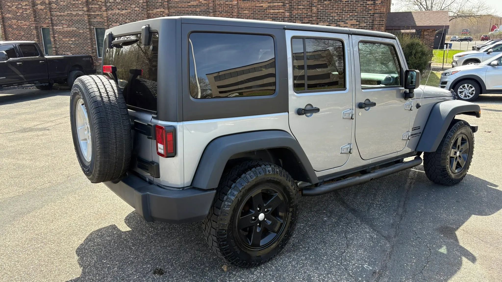 Used 2016 Jeep Wrangler Unlimited Sport w/ Quick Order Package 24S image 8