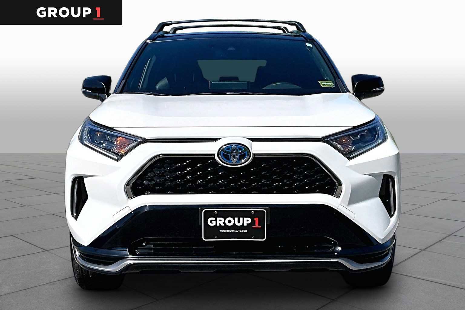 Used 2021 Toyota RAV4 XSE w/ Weather Package AWD/4WD image 4