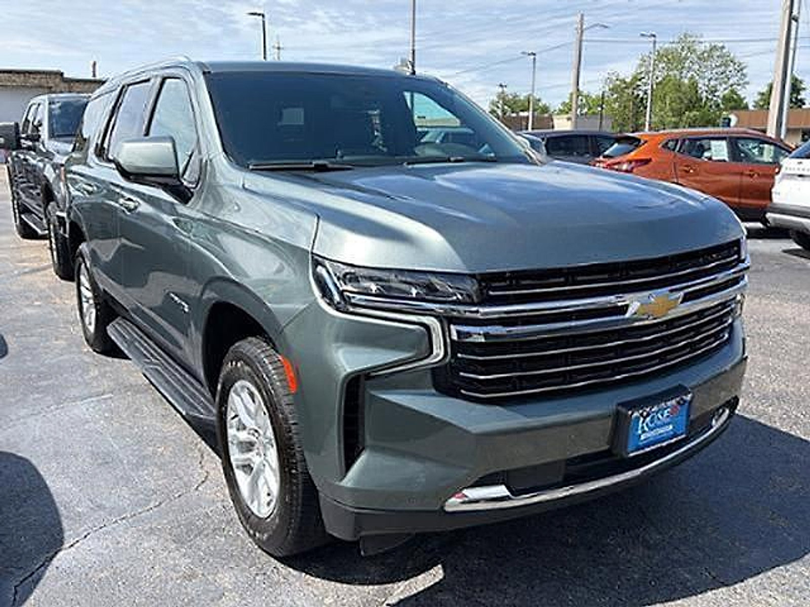 Used 2024 Chevrolet Tahoe LT AWD/4WD image 1