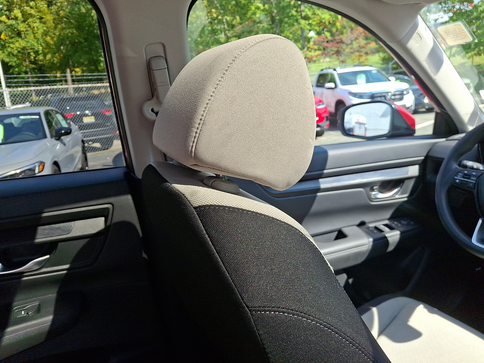 Used 2024 Honda CR-V EX image 13