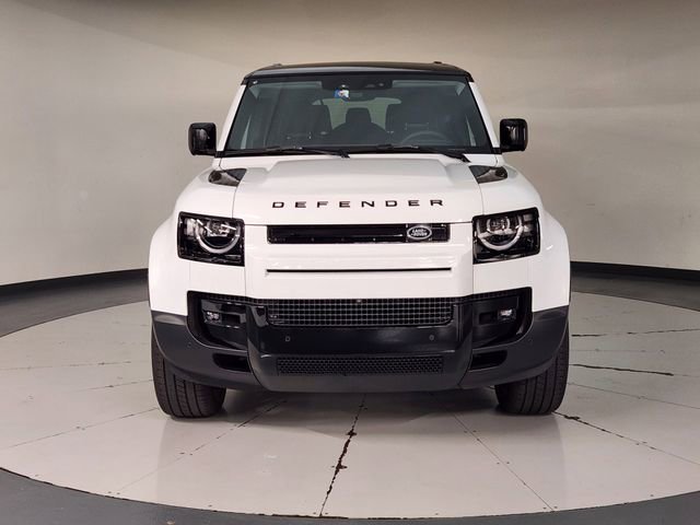 Used 2026 Land Rover Defender 130 S image 9