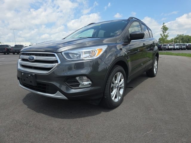Used 2018 Ford Escape SE AWD/4WD image 2