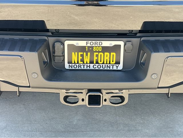 New 2025 Ford F350 XLT w/ Black Appearance Package image 21