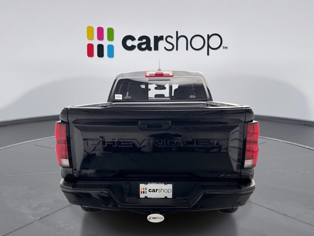 Used 2024 Chevrolet Colorado ZR2 w/ ZR2 Convenience Package III image 4