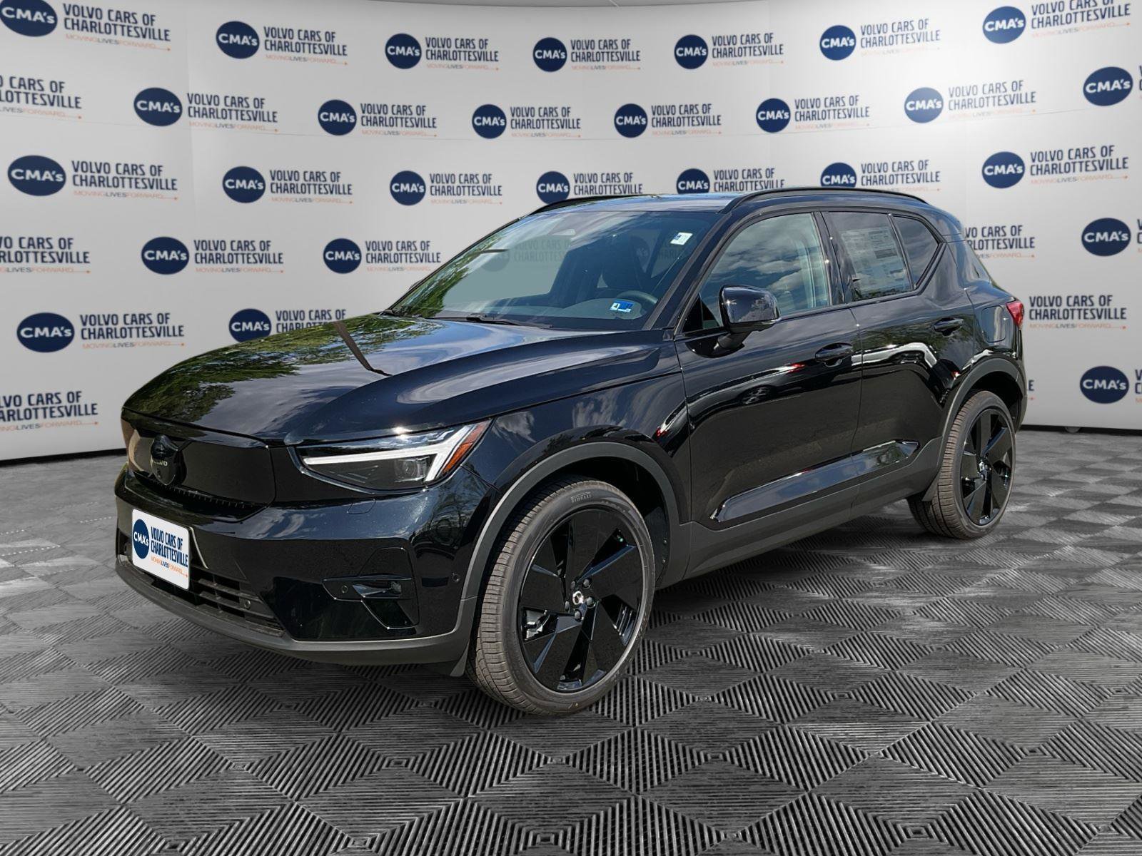 New 2026 Volvo EX40 Ultra AWD/4WD image 1