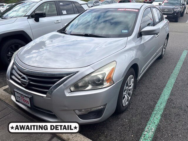 Used 2013 Nissan Altima 2.5 S FWD image 1