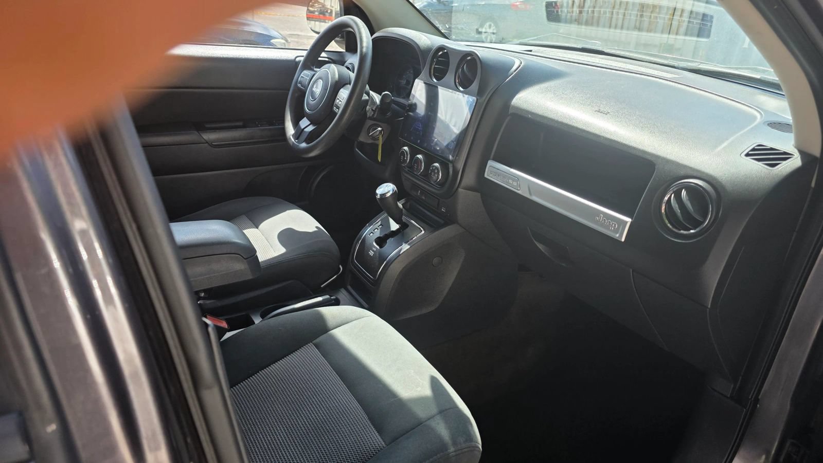 Used 2015 Jeep Compass Sport w/ Power Value Group AWD/4WD image 10