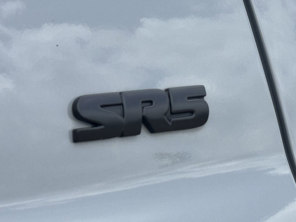 Used 2021 Toyota Tundra SR5 RWD image 11