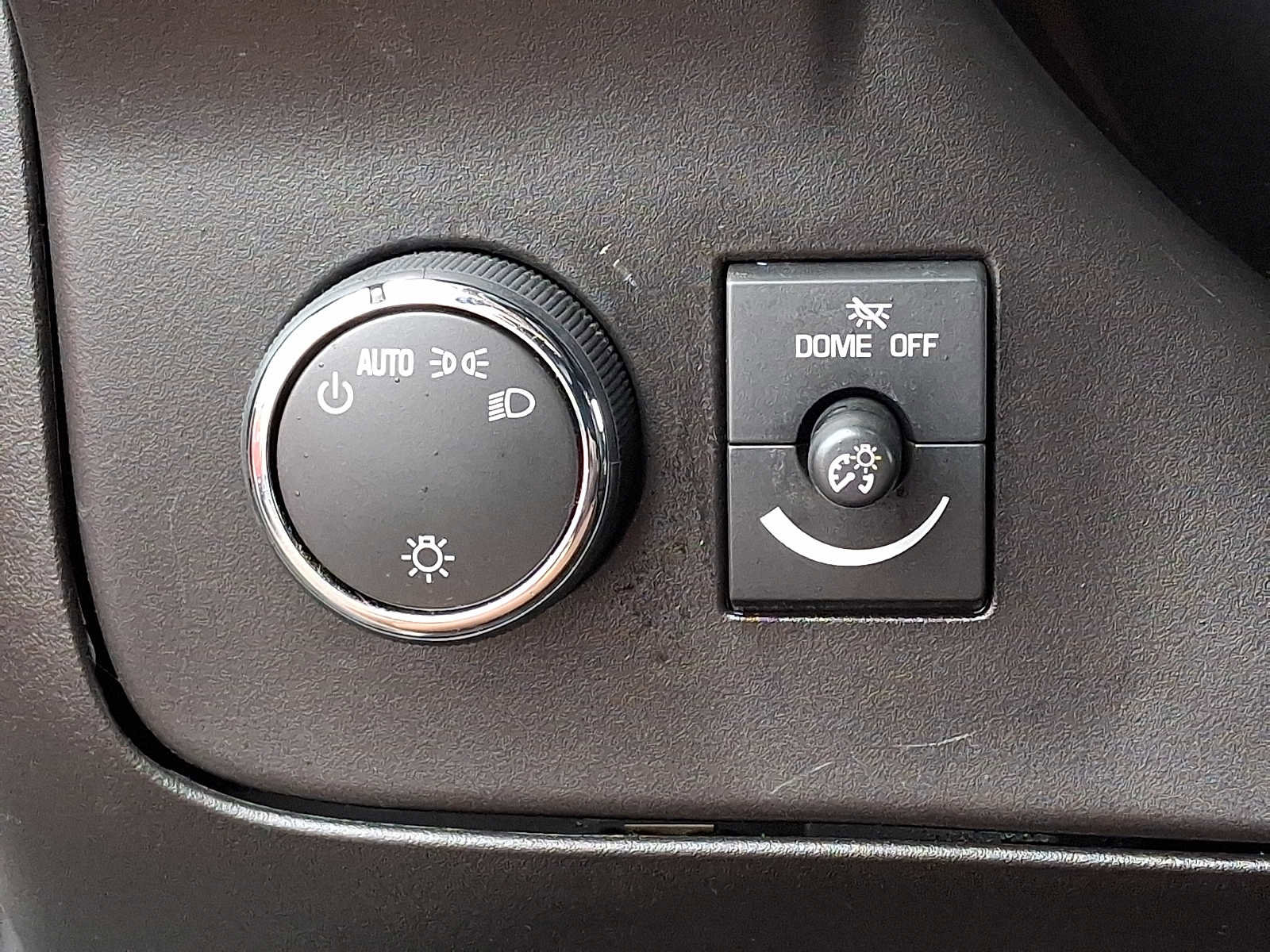 Used 2024 Chevrolet Express 2500 w/ Driver Convenience Package image 22