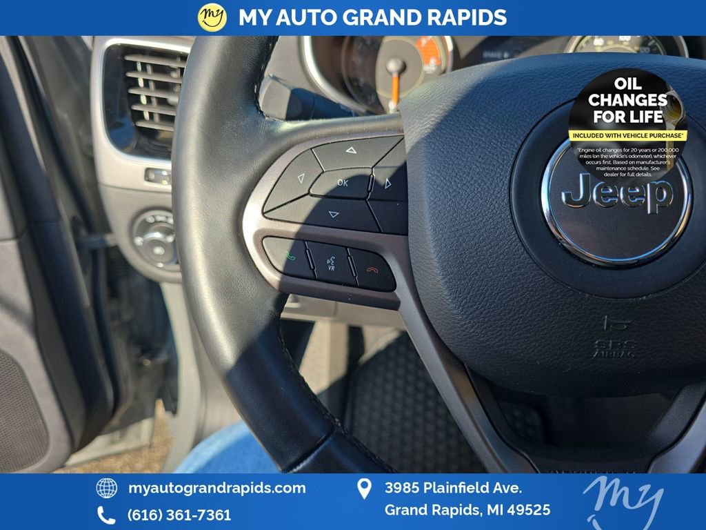 Used 2020 Jeep Cherokee Limited image 15