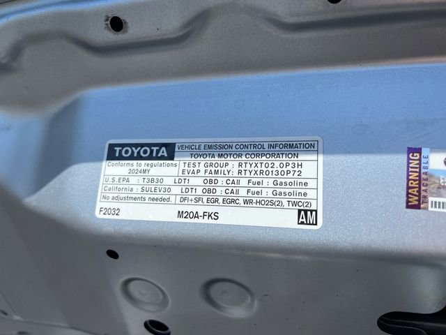 Certified 2024 Toyota Corolla Cross L image 10