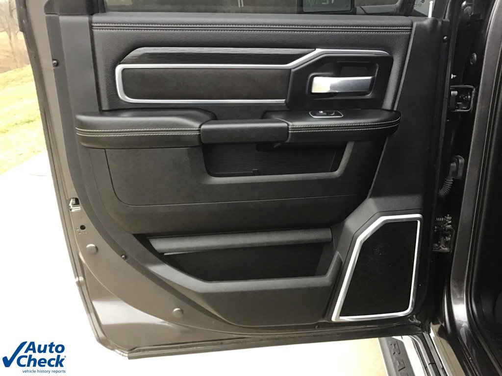 Used 2023 RAM 3500 Laramie image 11