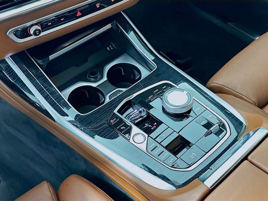 Certified 2024 BMW X7 M60i w/ Executive Package image 17