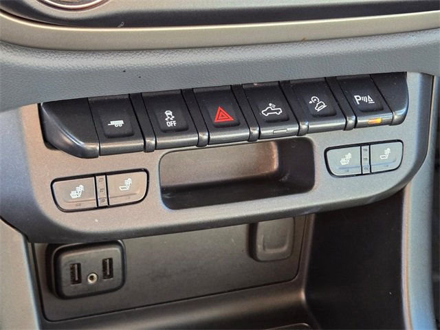 Used 2022 Chevrolet Colorado Z71 image 32