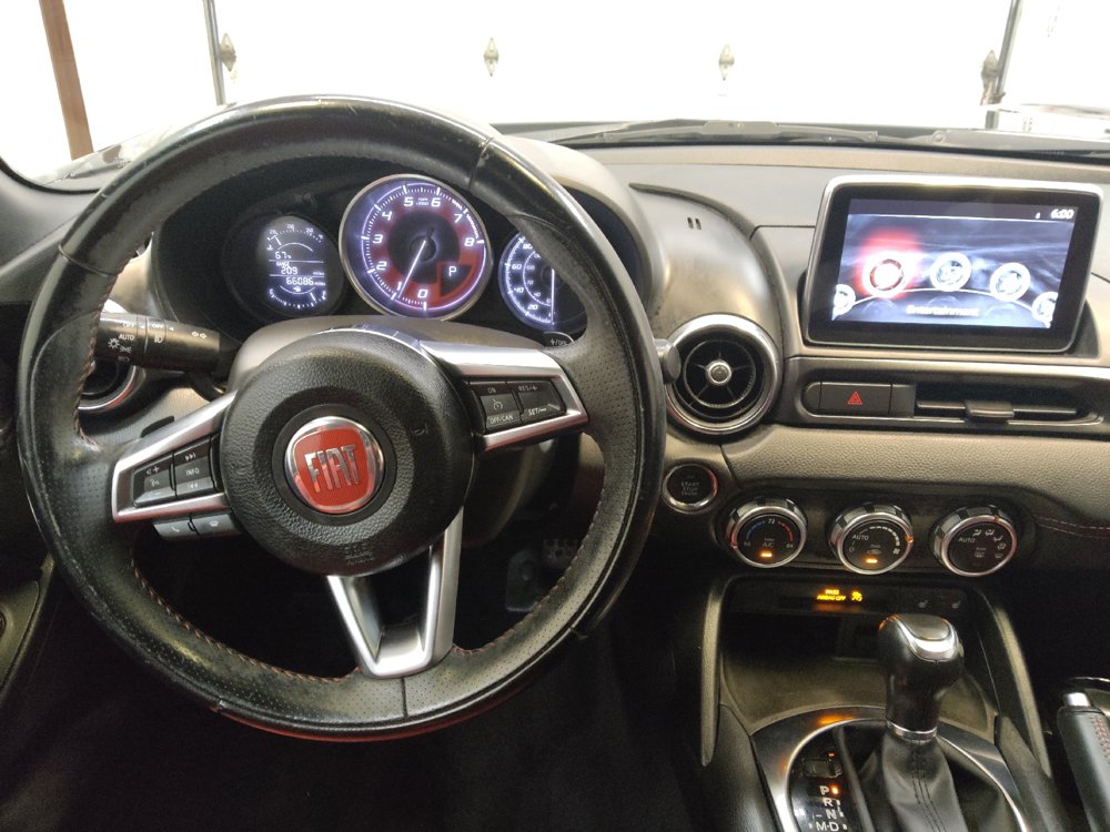 Used 2017 FIAT 124 Spider Abarth RWD image 19