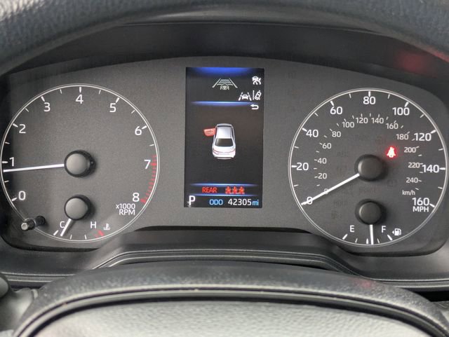 Used 2023 Toyota Corolla LE image 20