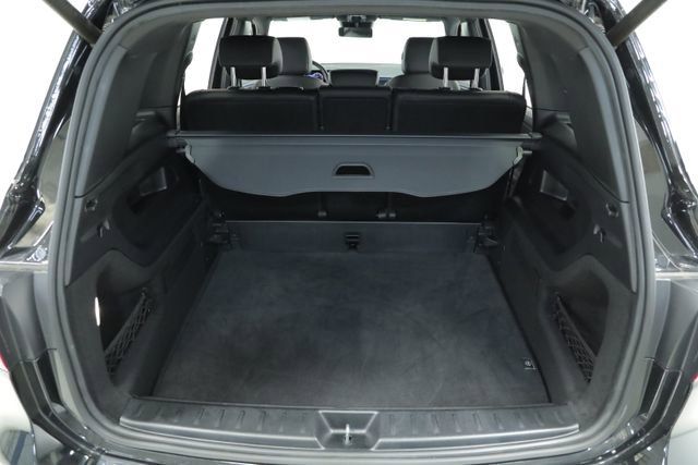 Used 2024 Mercedes-Benz GLB 250 4MATIC image 38