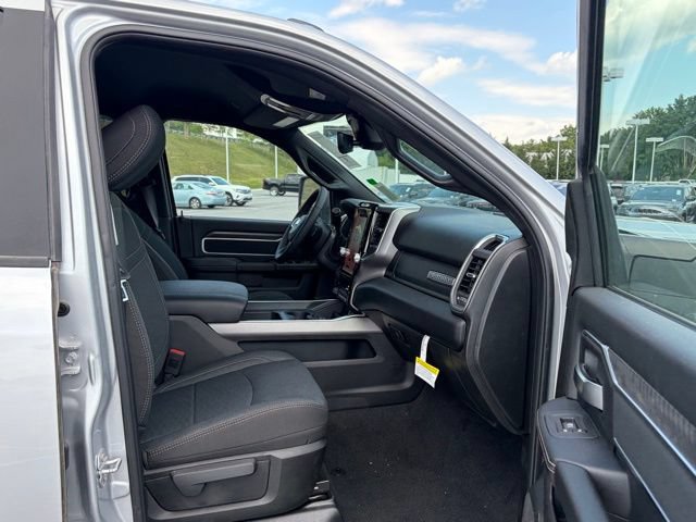 New 2026 RAM 2500 Big Horn AWD/4WD image 27