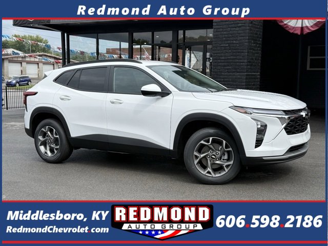 New 2026 Chevrolet Trax LT w/ Driver Confidence Package