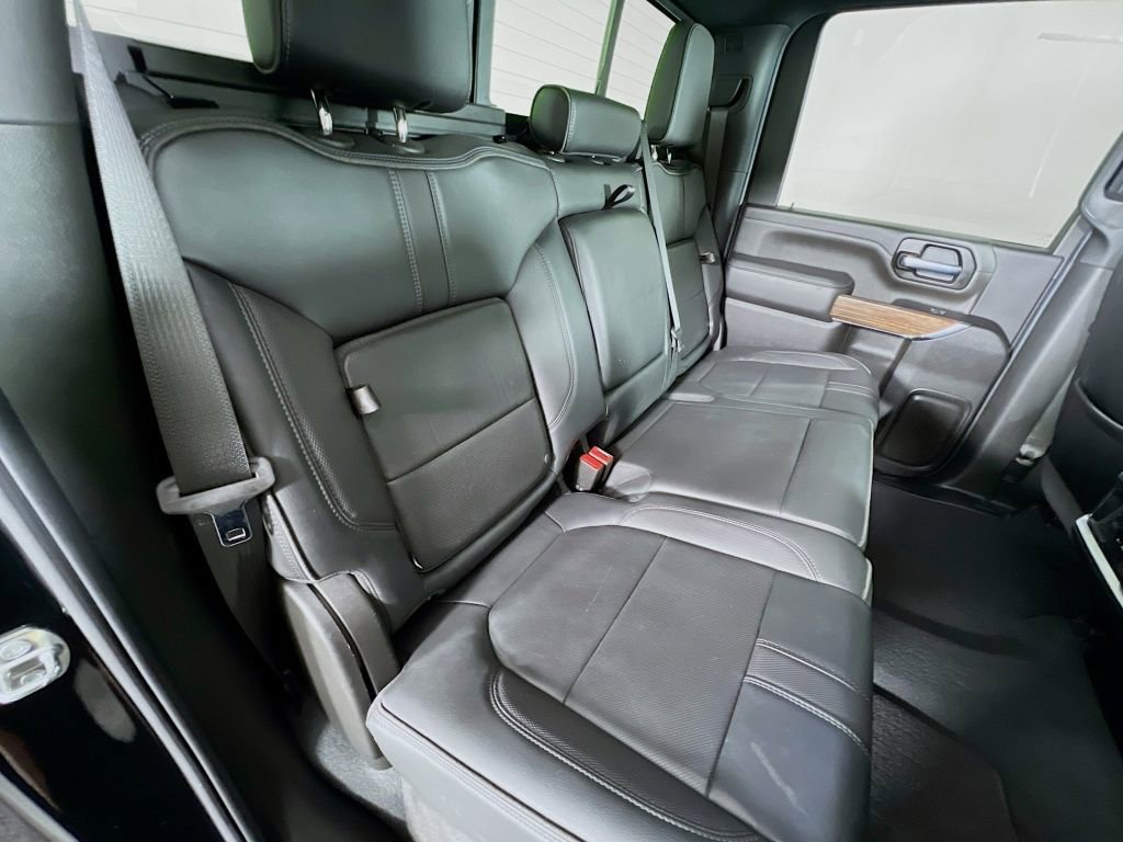 Certified 2022 Chevrolet Silverado 2500 High Country w/ LPO, Dark Essentials Package image 29