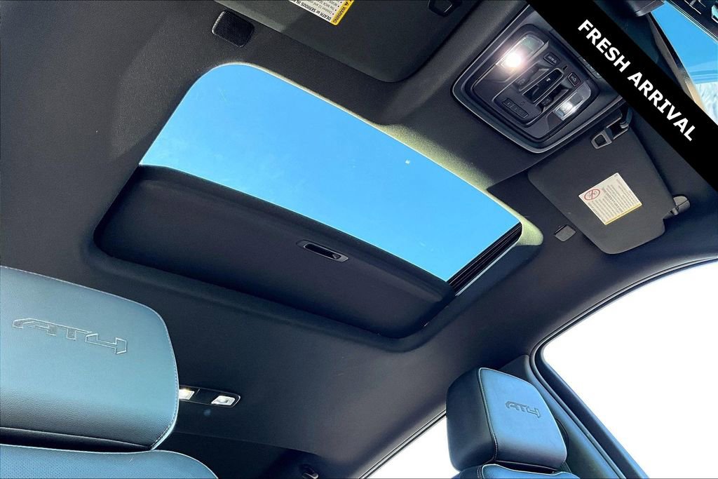 Used 2020 GMC Sierra 2500 AT4 w/ AT4 Premium Package image 27