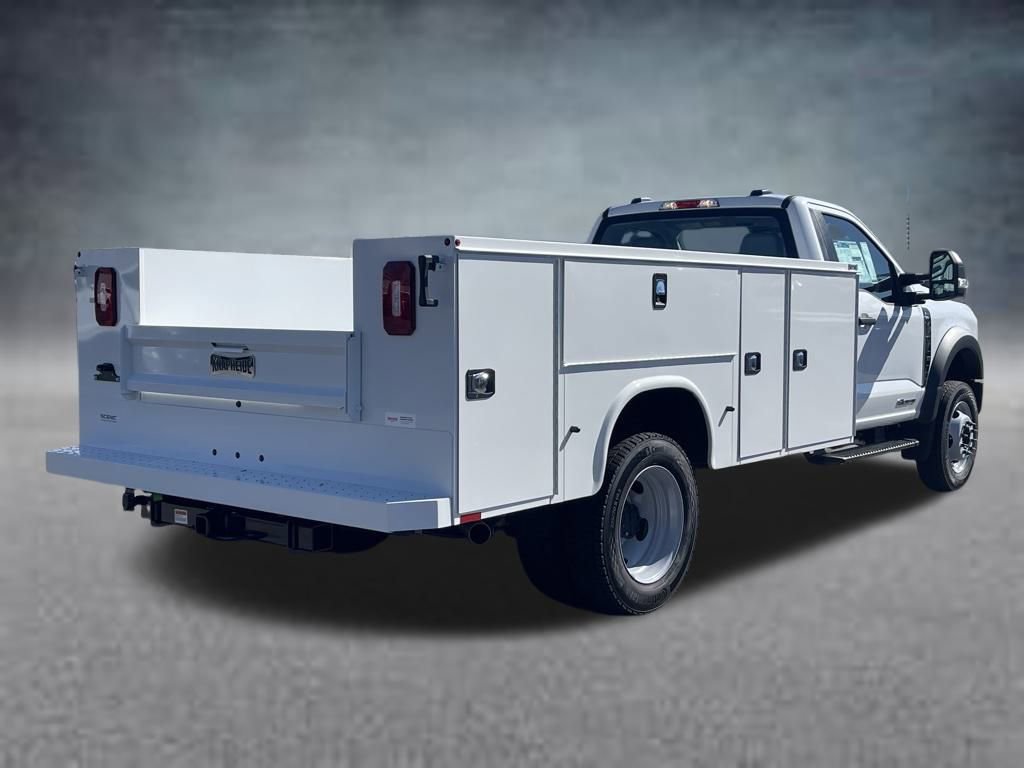 New 2025 Ford F550 4x4 Regular Cab Super Duty image 3