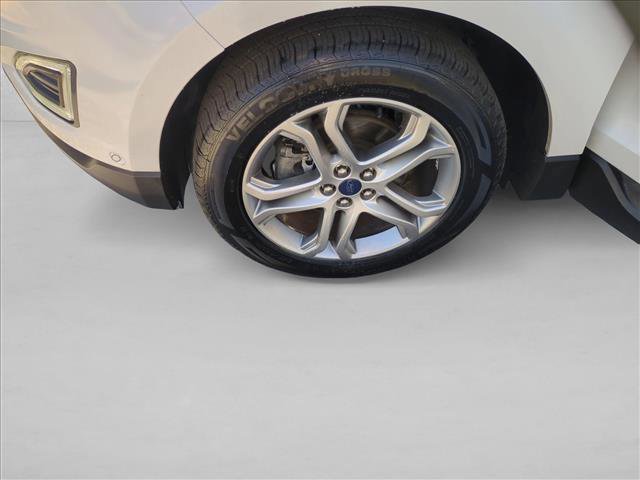 Used 2015 Ford Edge Titanium w/ Equipment Group 302A FWD image 25