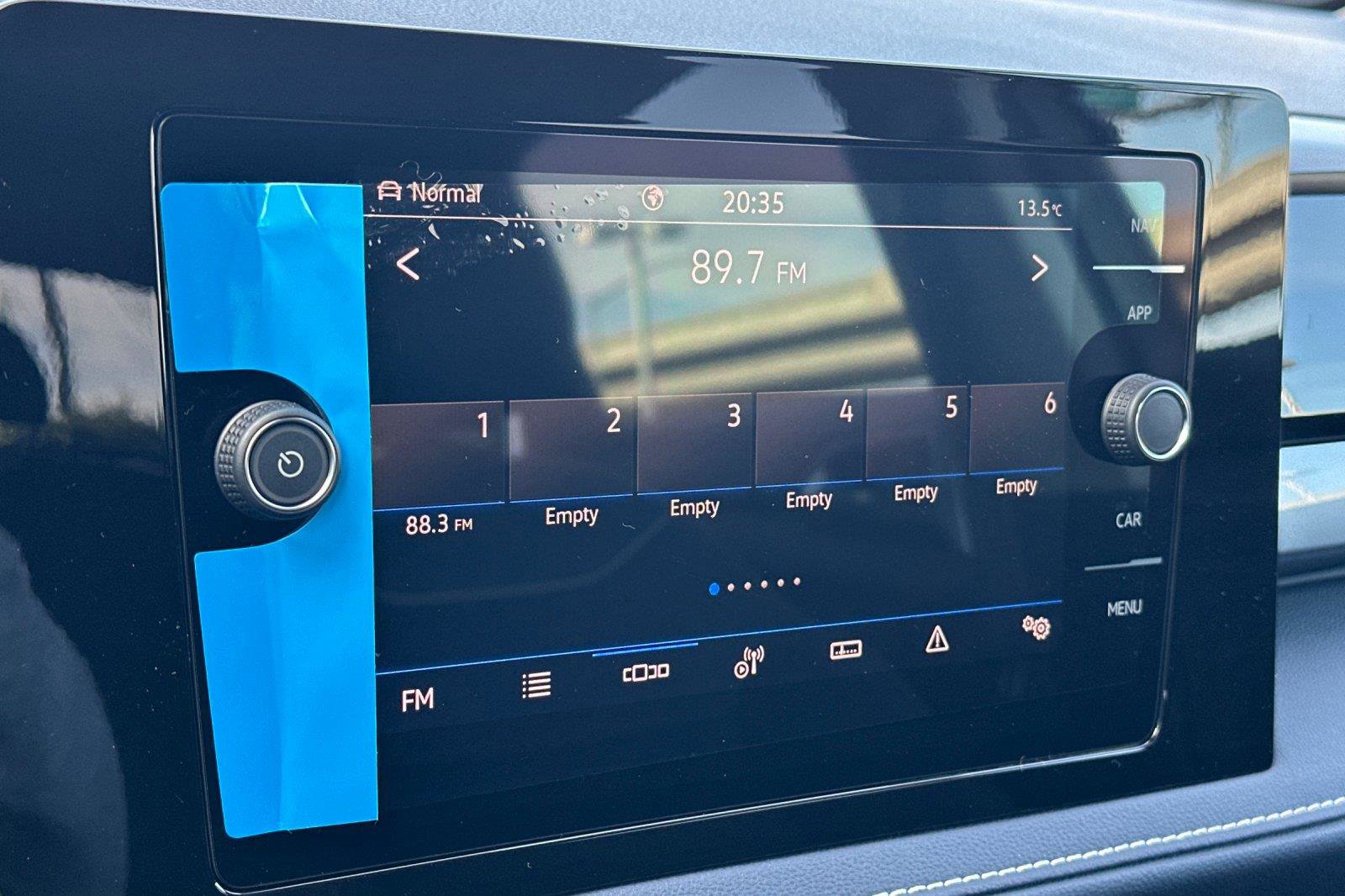 New 2026 Volkswagen Taos SEL image 17