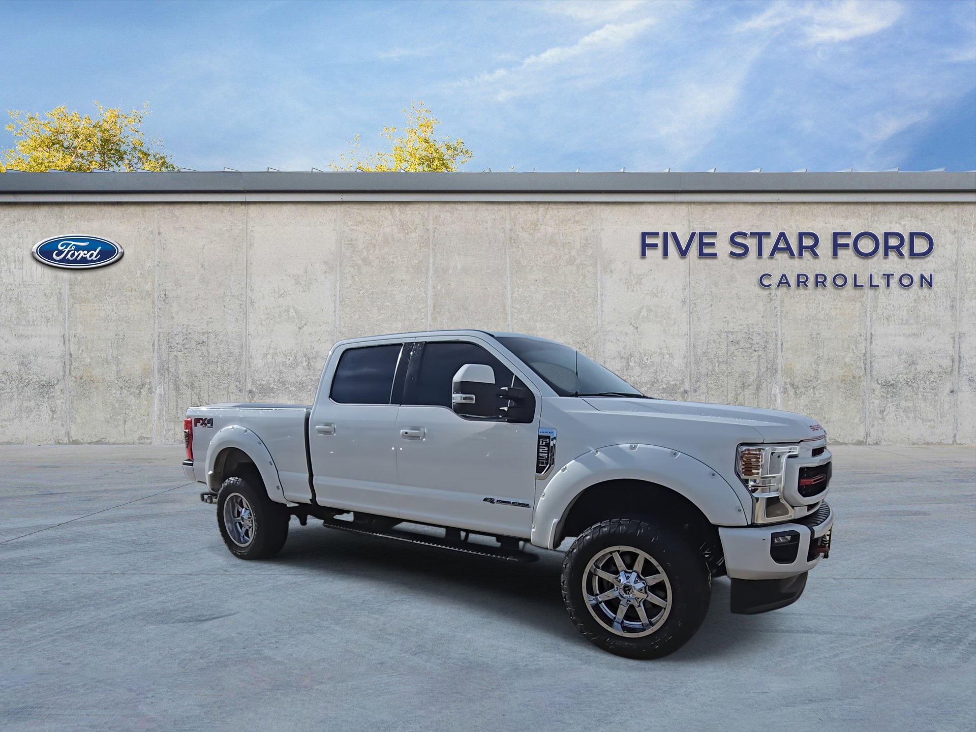 Used 2022 Ford F250 Lariat w/ Lariat Ultimate Package image 2