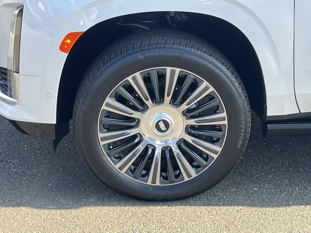 Used 2023 Cadillac Escalade Premium Luxury Platinum image 26