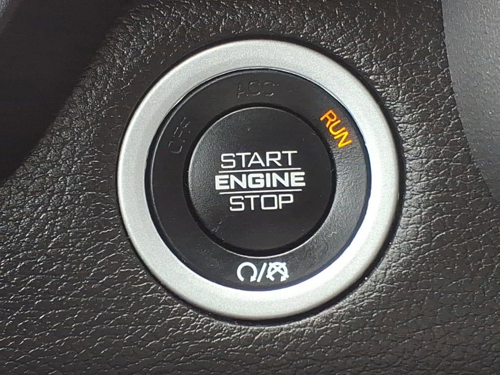 Used 2023 RAM 1500 Big Horn AWD/4WD image 18
