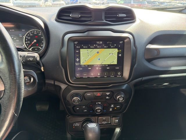 Used 2022 Jeep Renegade Latitude w/ Convenience Group AWD/4WD image 15