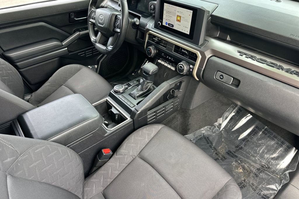 Used 2025 Toyota Tacoma SR5 image 16