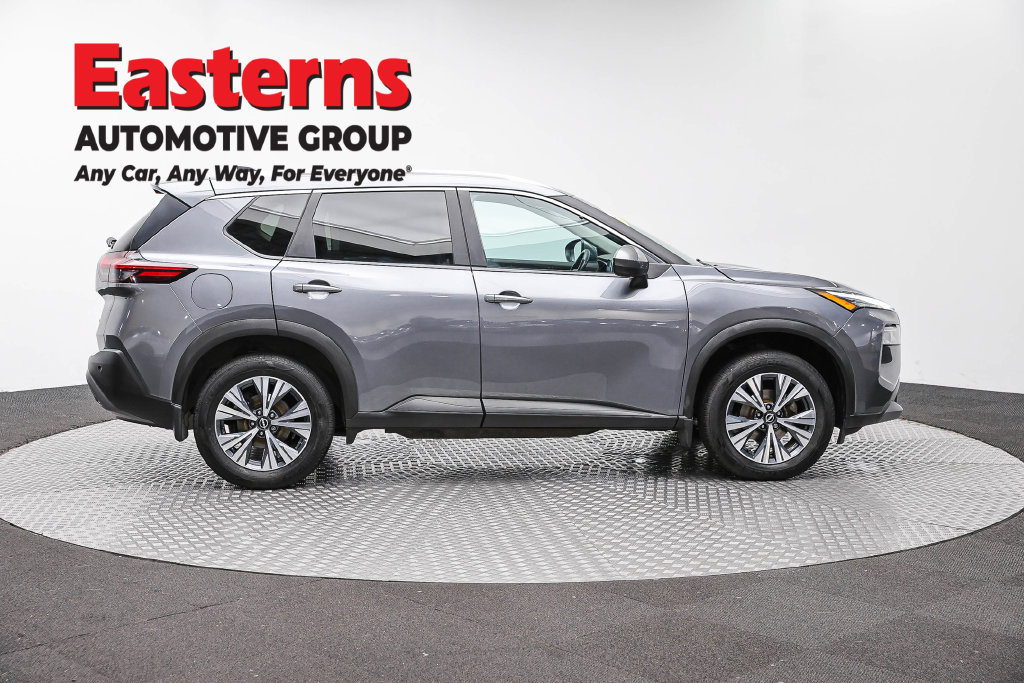 Used 2023 Nissan Rogue SV w/ SV Premium B Package AWD/4WD image 5