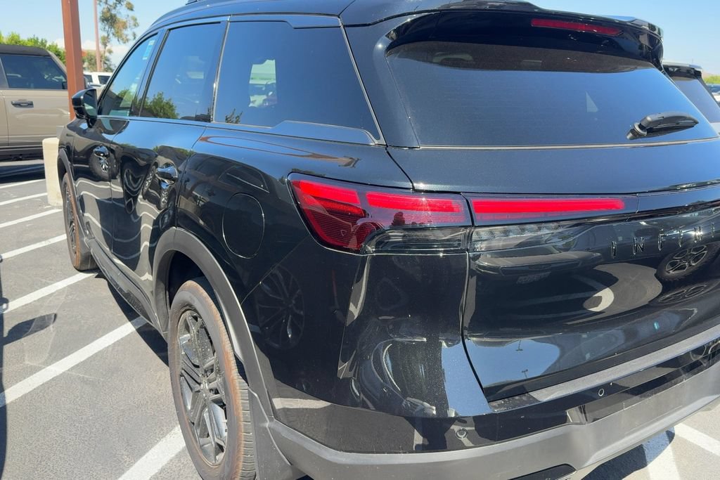 Used 2026 INFINITI QX60 Sport w/ Dark Cargo Package AWD/4WD image 8
