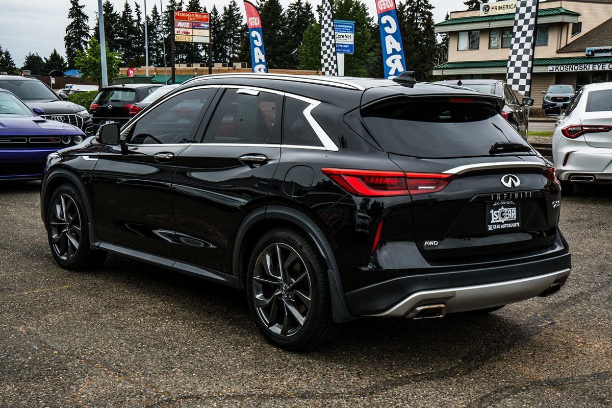 Used 2019 INFINITI QX50 Essential w/ Sensory Package AWD/4WD image 13