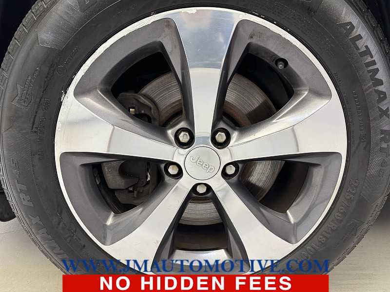 Used 2019 Jeep Cherokee Limited image 9