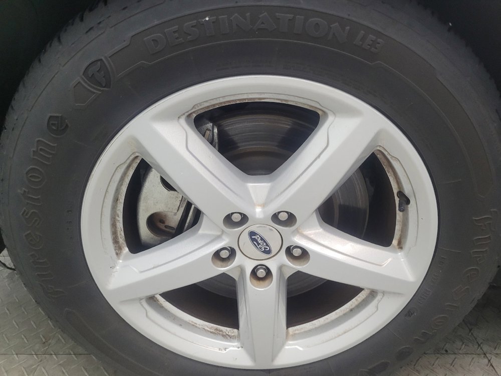 Used 2019 Ford Explorer XLT w/ Equipment Group 202A FWD image 31