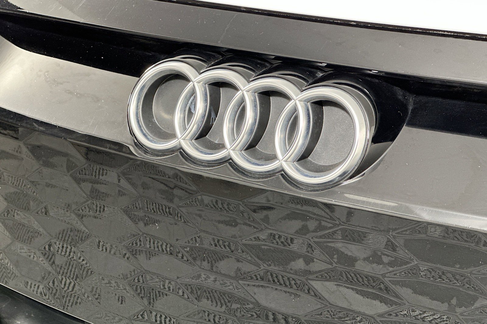 Used 2022 Audi e-tron GT Premium Plus w/ Performance Package image 15