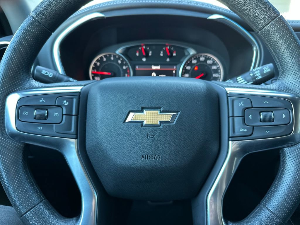 Used 2025 Chevrolet Blazer LT w/ Driver Confidence Package FWD image 22