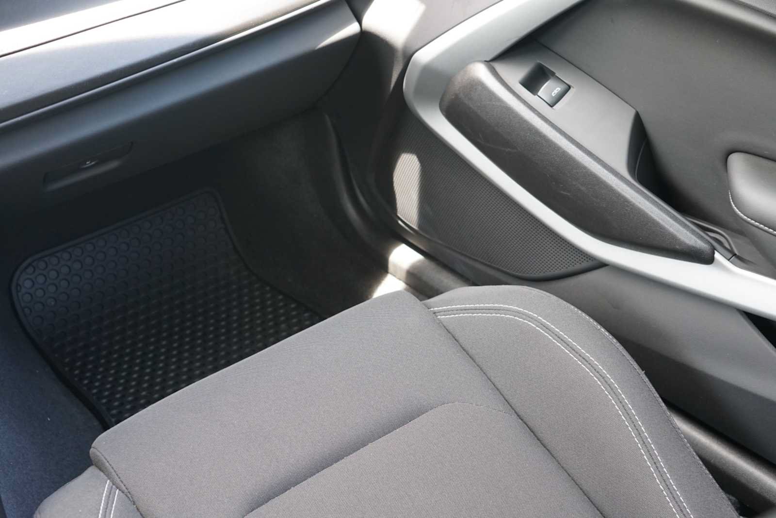 Used 2021 Chevrolet Camaro SS RWD image 23