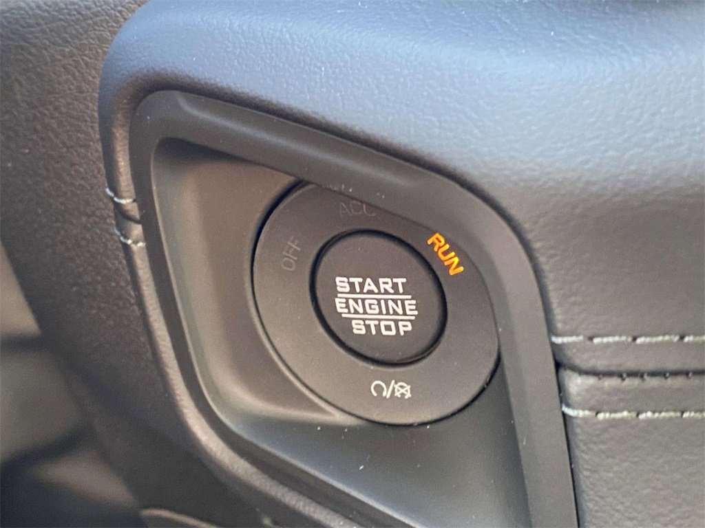 New 2026 Jeep Wrangler Unlimited Rubicon w/ Steel Bumper Group image 25