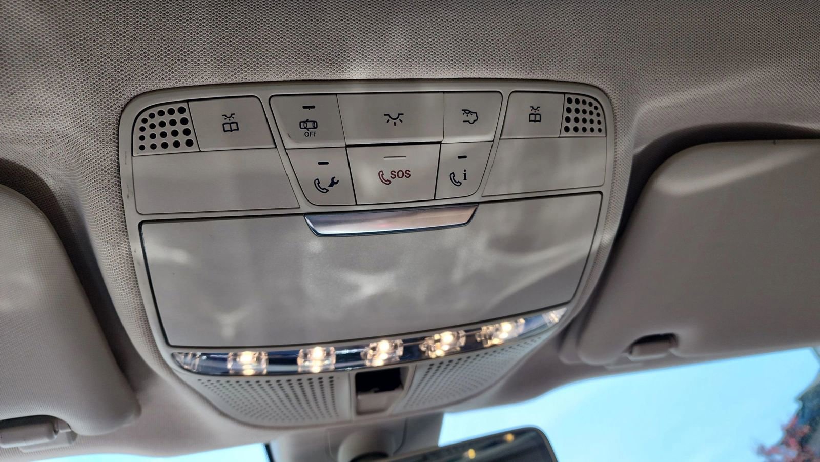 Used 2018 Mercedes-Benz E 300 E 300 4MATIC Sedan 4D image 14