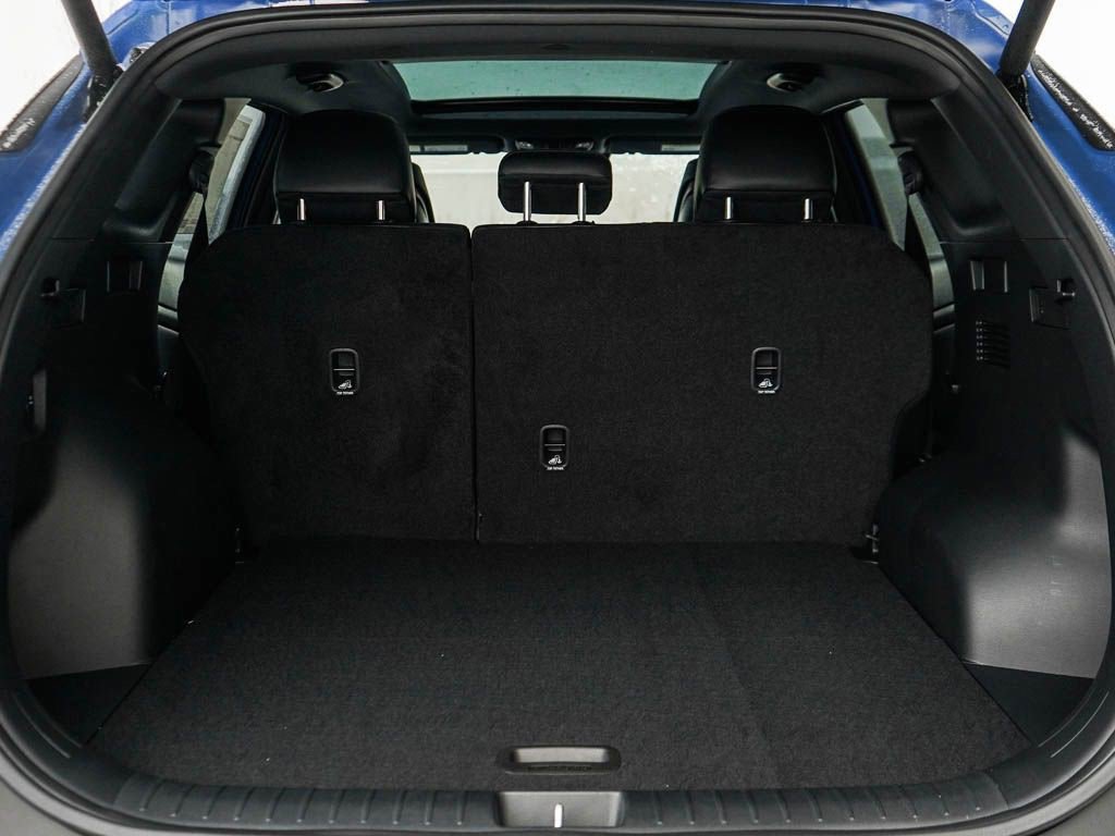 New 2026 Kia Sportage X-Line w/ X-Line Premium Package image 8