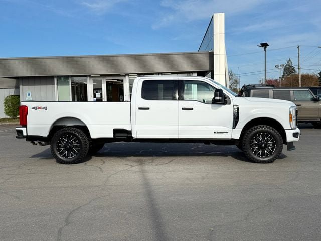 Used 2024 Ford F350 XLT AWD/4WD image 5