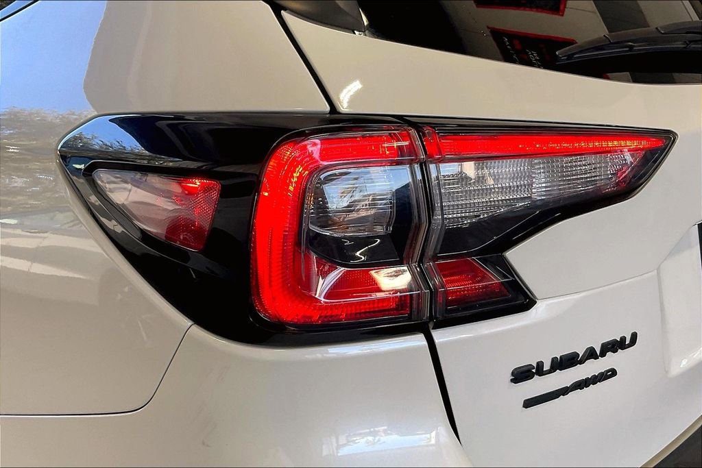 Used 2024 Subaru Outback Onyx Edition image 18